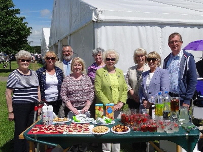 PAT EDMONDSON-FRED WEST-STEVE JENNINGS-LILLIAN STRAND-SUE THOMSON-DOREEN LANCASTER -JULIE WALL-DOT BRITTEN-DAVID MILLING