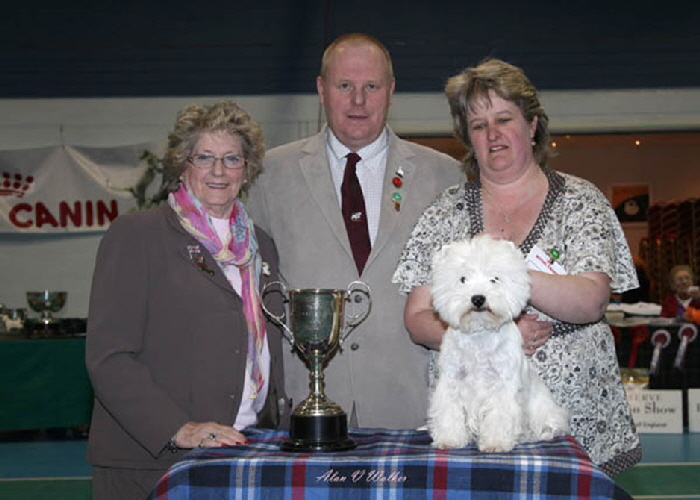 Presentation of the Romore Lardie Cup